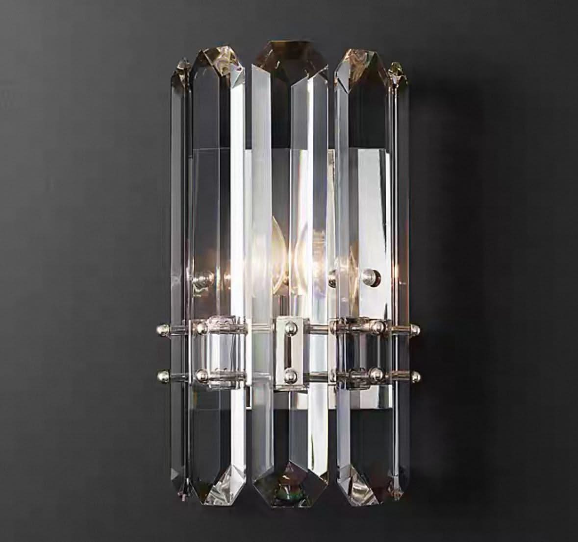 Illumina il tuo spazio con il lampadario in cristallo K9 in ottone cromato nero