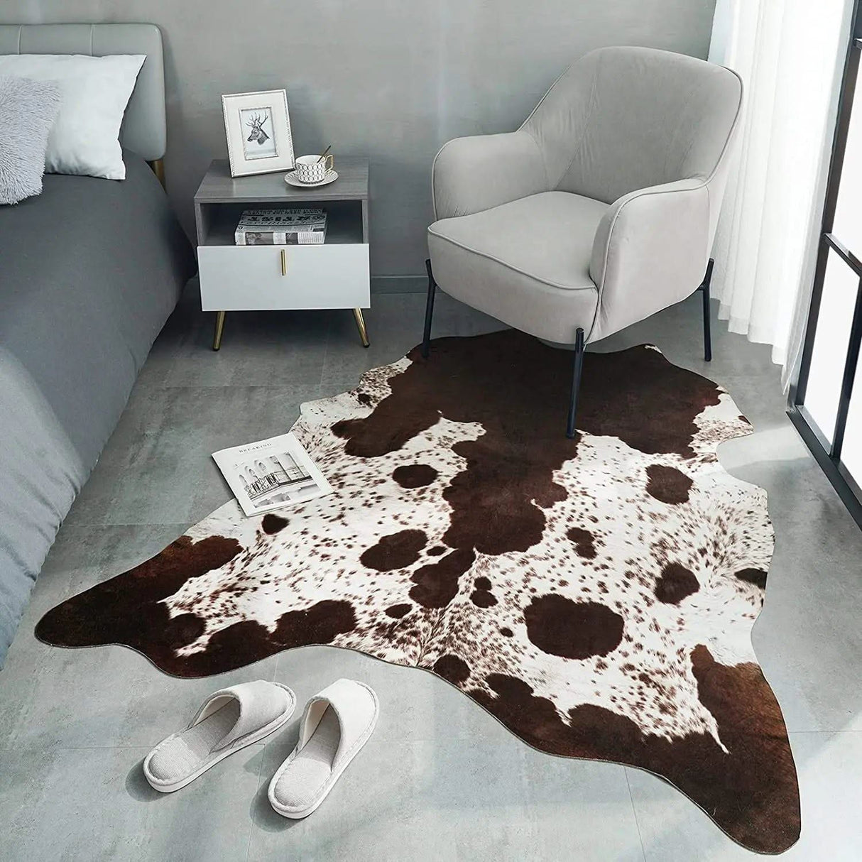 Cowhide Carpet: Natural Elegance for Stylish and Cozy Spaces-ChandeliersDecor.com