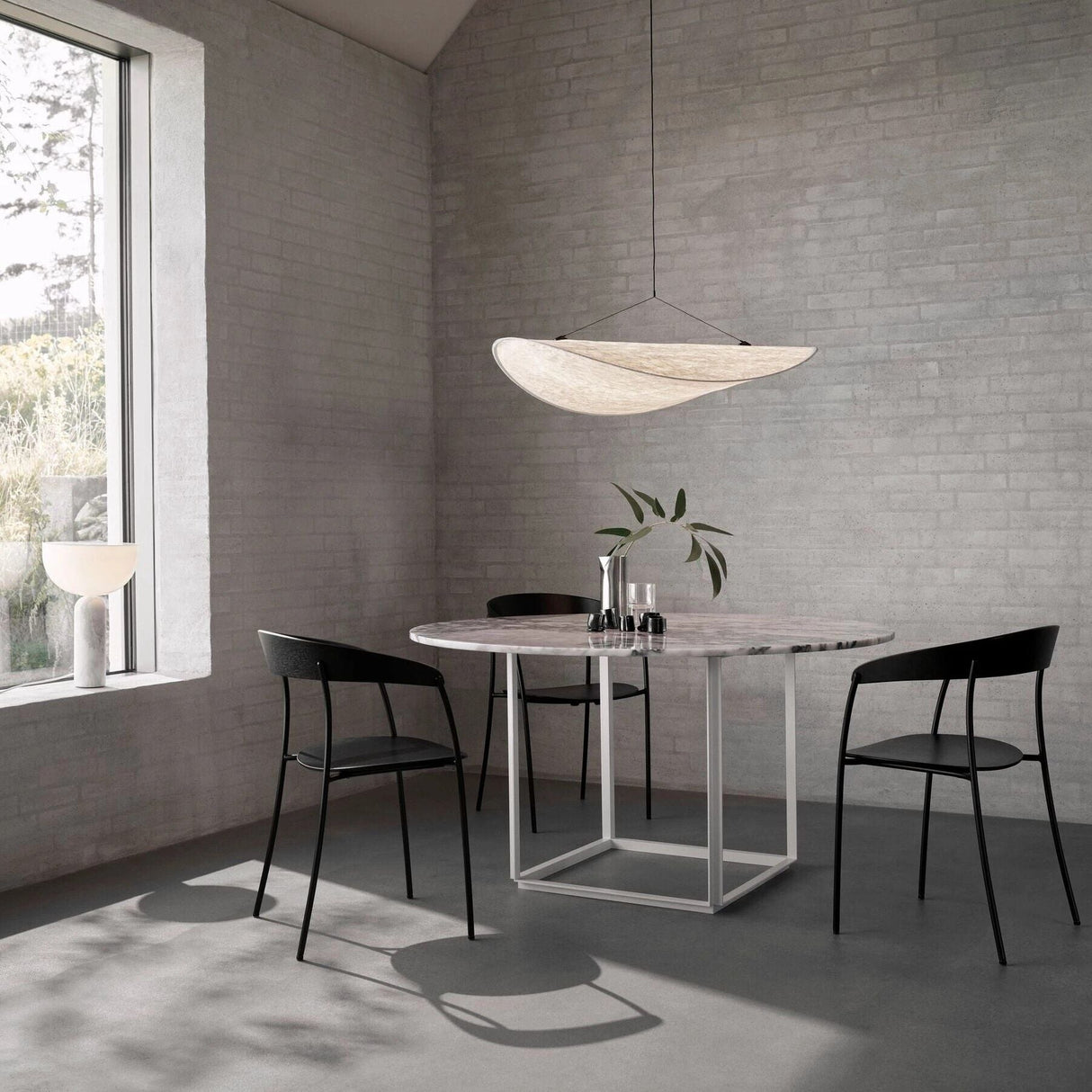 ChandeliersDecor.com-Chandeliers-Nordic Vertigo LED Pendant Lamp