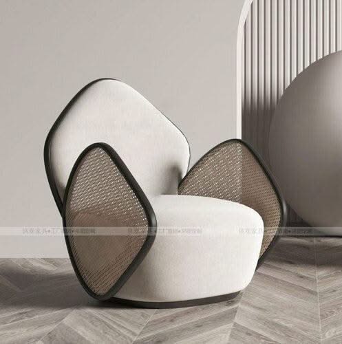 ChandeliersDecor.com-Sofa Chairs and Stools-Pouf Executive Armchair - Comfortable and Stylish