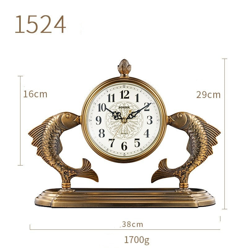 Horloge de table antique de style européen