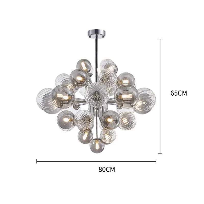 Lustre boules de verre : luminaire exquis