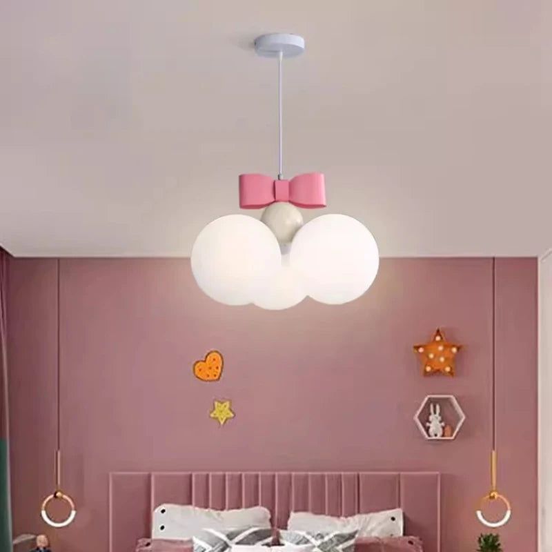 Lustre de chambre de princesse Pink Bow - L'élégance illuminée dans les moindres détails