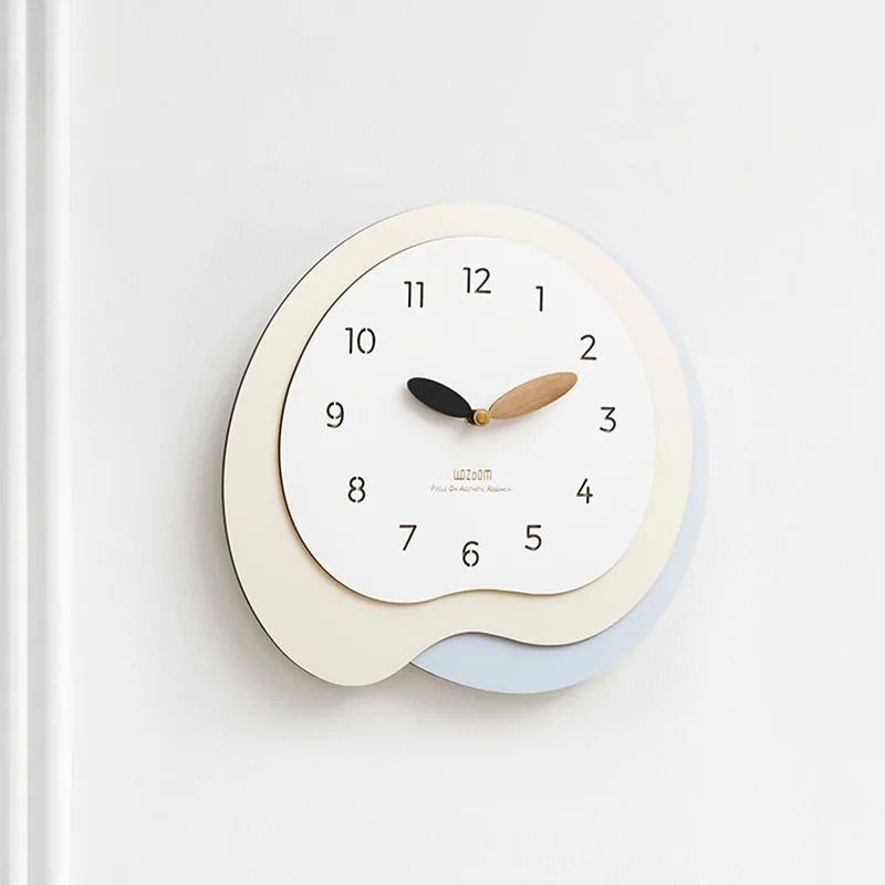 Décoration d'horloge minimaliste silencieuse et simple