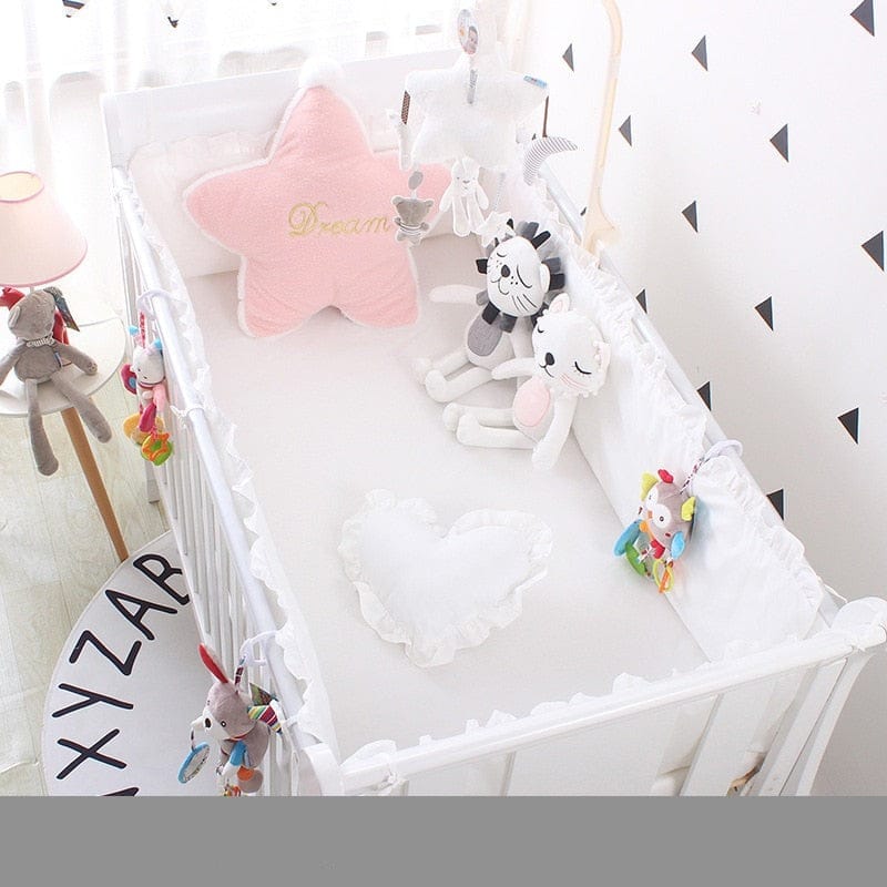 Baby Cot Bedding: Must-Have for Your Little One-ChandeliersDecor