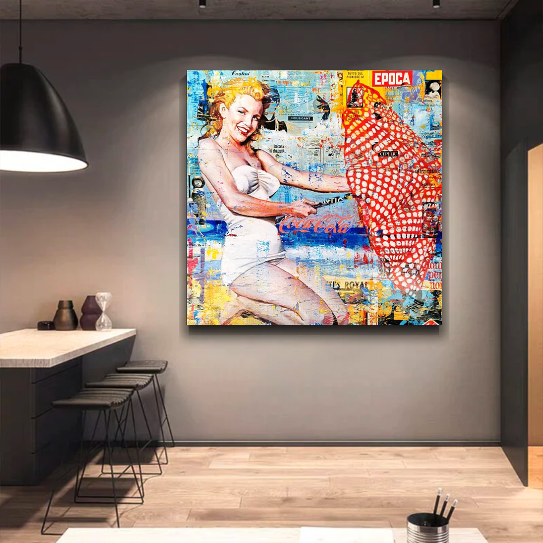 Beach Lovers: Marilyn Poster ‚Äì Unmatched Beach Vibes-ChandeliersDecor