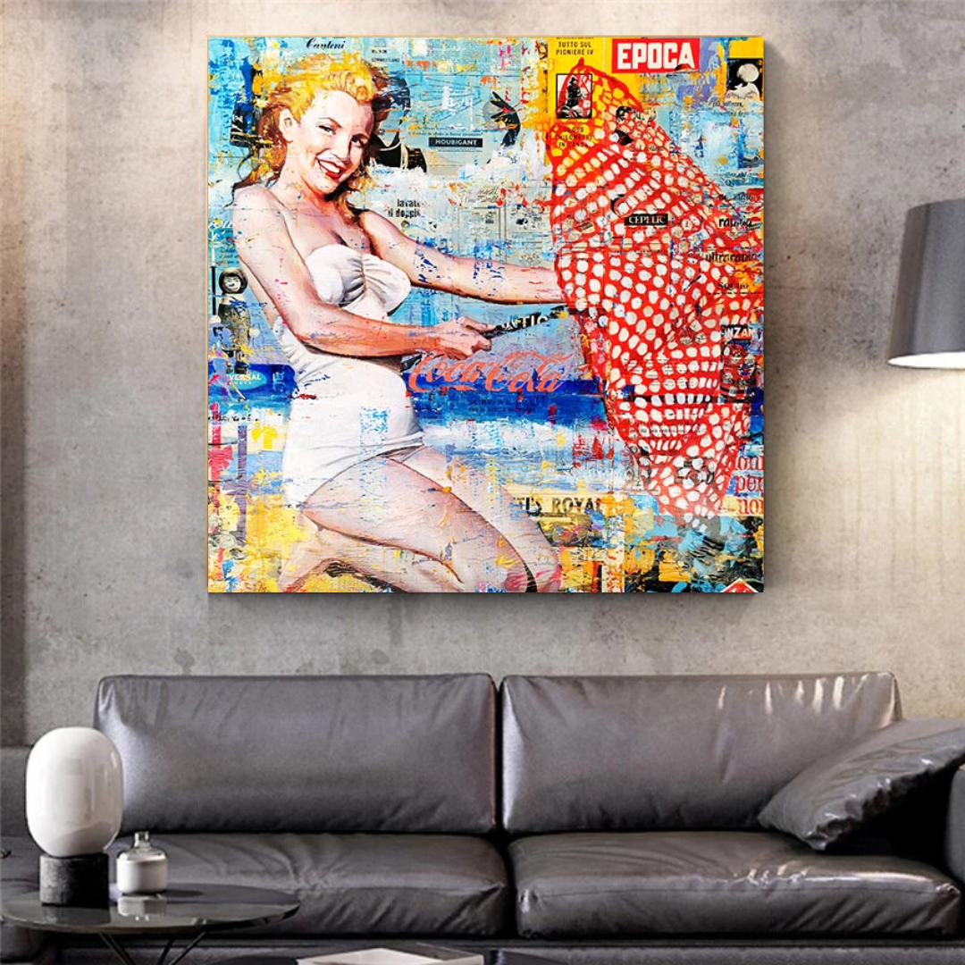 Beach Lovers: Marilyn Poster ‚Äì Unmatched Beach Vibes-ChandeliersDecor