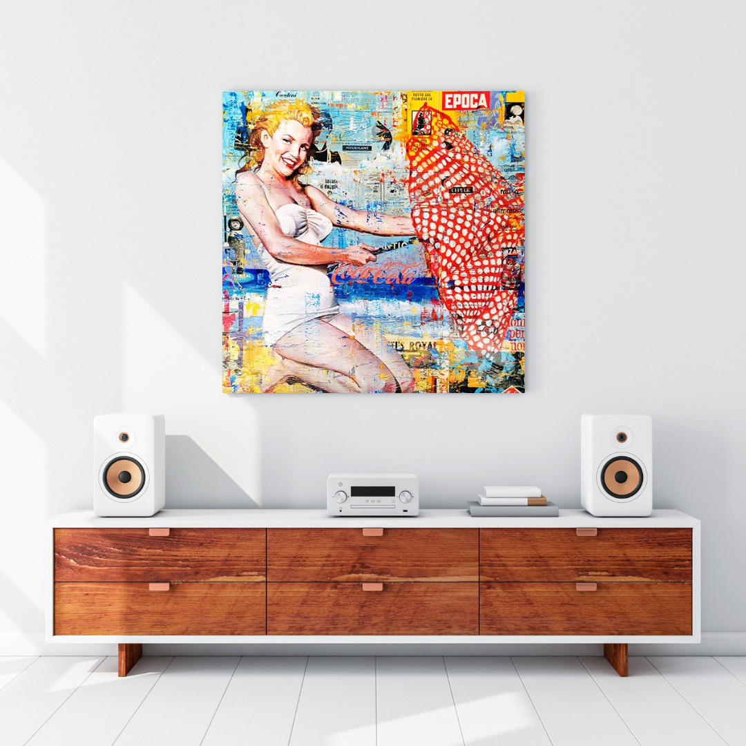 ChandeliersDecor.com-Wall Posters-Beach Lovers: Marilyn Poster Unmatched Beach Vibes