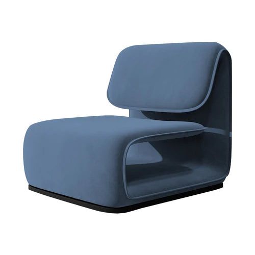 ChandeliersDecor.com-Sofa Chairs and Stools-Minimalistic Fluffy Sofa Chair – Exquisite Blend