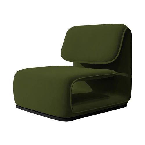 ChandeliersDecor.com-Sofa Chairs and Stools-Minimalistic Fluffy Sofa Chair – Exquisite Blend