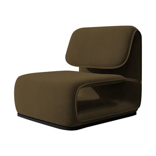ChandeliersDecor.com-Sofa Chairs and Stools-Minimalistic Fluffy Sofa Chair – Exquisite Blend