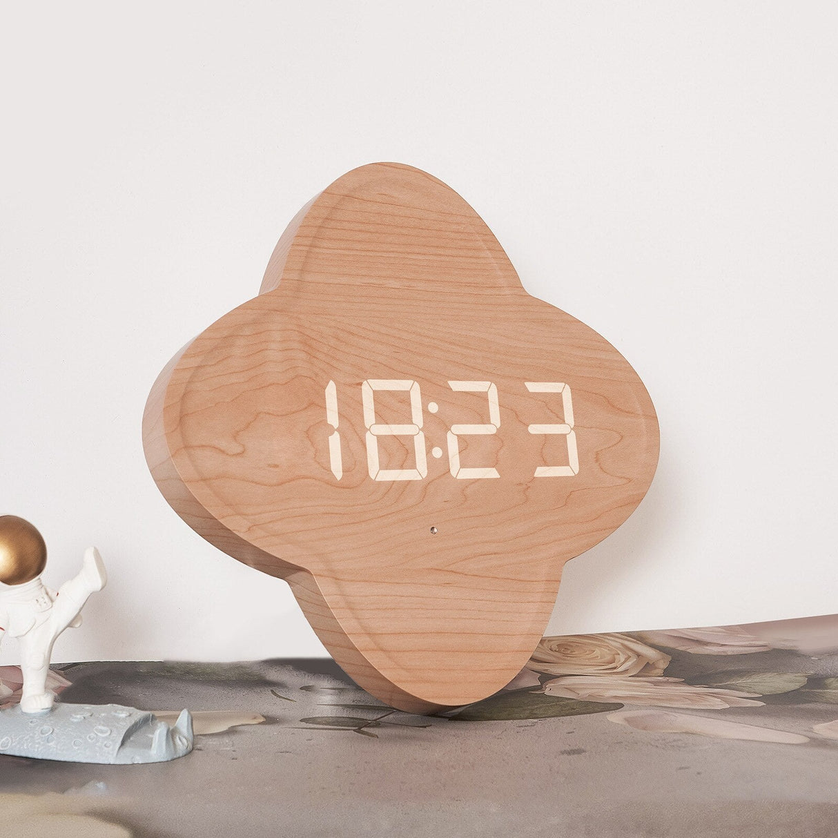 ChandeliersDecor.com-Wall Clocks-New plug-in Style Flower Creative Vancleef Wall Clock