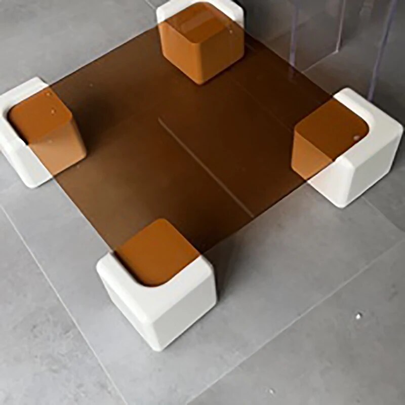 Table basse carrée en bois de pin transparent