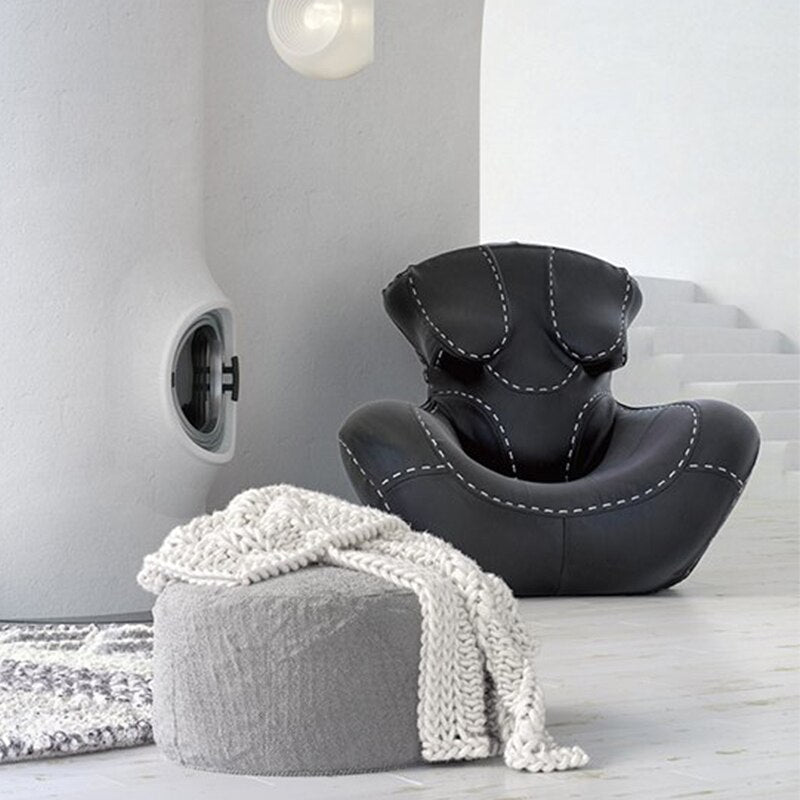 Girl Body Sofa Chair: Komfort und Stil vereint