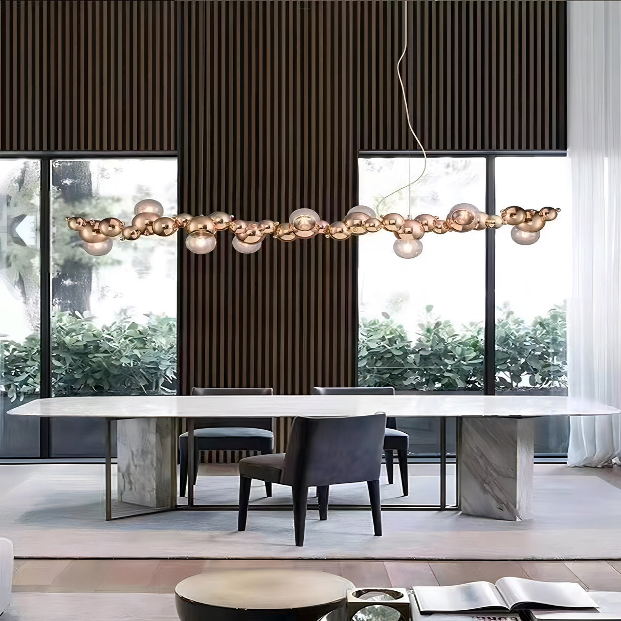 Globes Lustre Chandelier: Elegant and Radiant Lighting-ChandeliersDecor