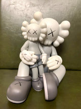 Holiday Chang bai: Kaws Statue Big - One-of-a-Kind Souvenir-ChandeliersDecor