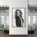 Kate Moss Chewing Gum Art: Explore Unique Masterpieces-ChandeliersDecor