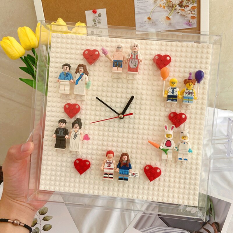 Horloge murale de super-héros avec blocs de construction Lego 3D