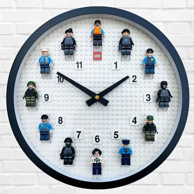 Horloge murale de super-héros avec blocs de construction Lego