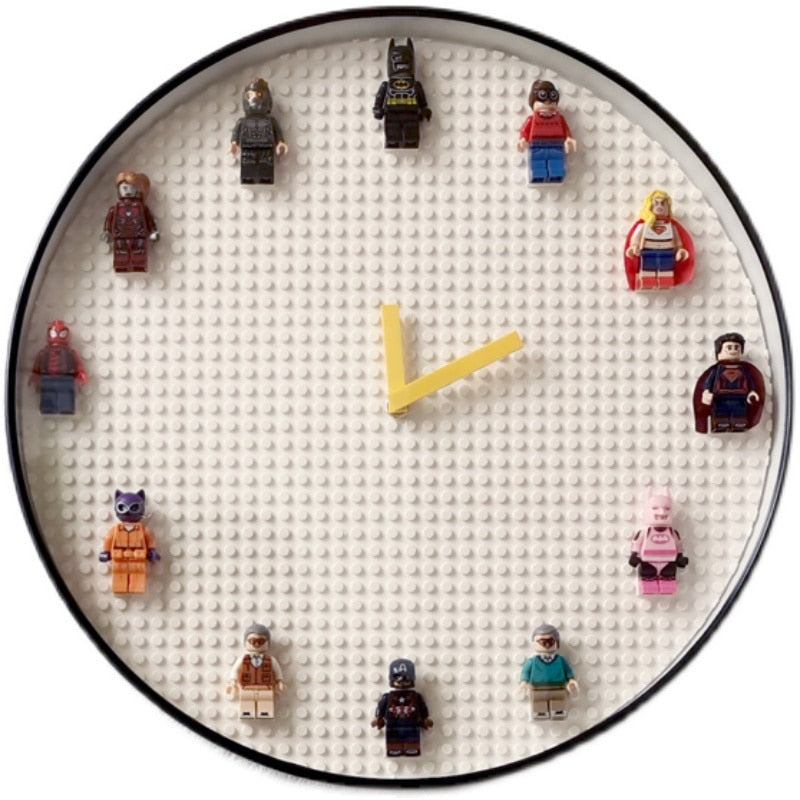 Horloge murale avec blocs de construction Lego