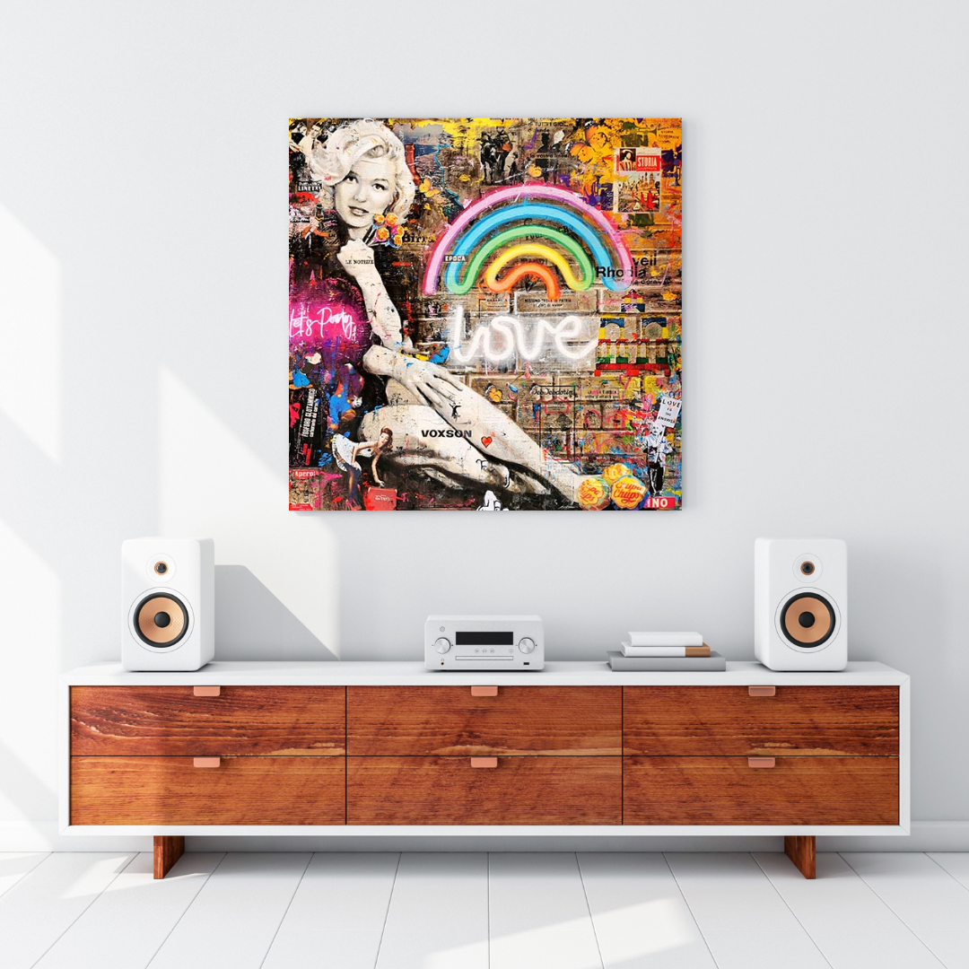 Love is the Answer: Marilyn Poster - Inspiration-ChandeliersDecor