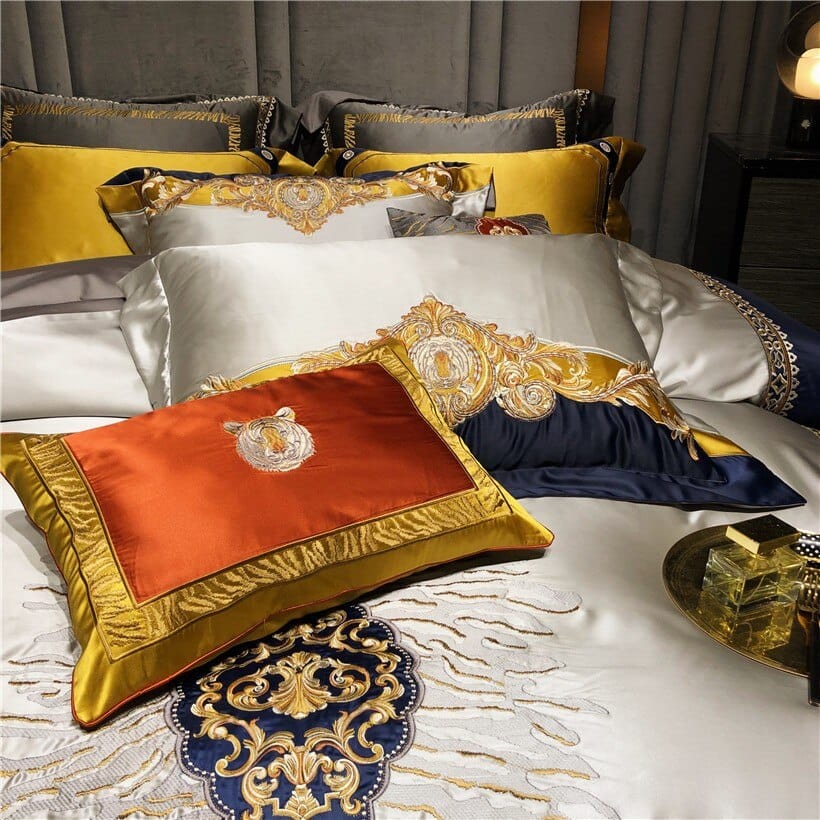 Luxury Damask Embroidery Egyptian Cotton Satin Silk Bedding set