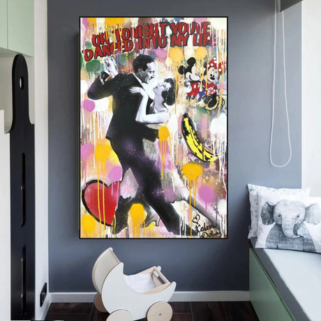 Marilyn Fall In Love Poster: A Captivating Art Piece-ChandeliersDecor