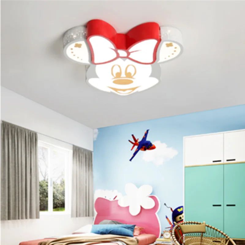 Plafonnier Mickey pour la décoration de la chambre des filles