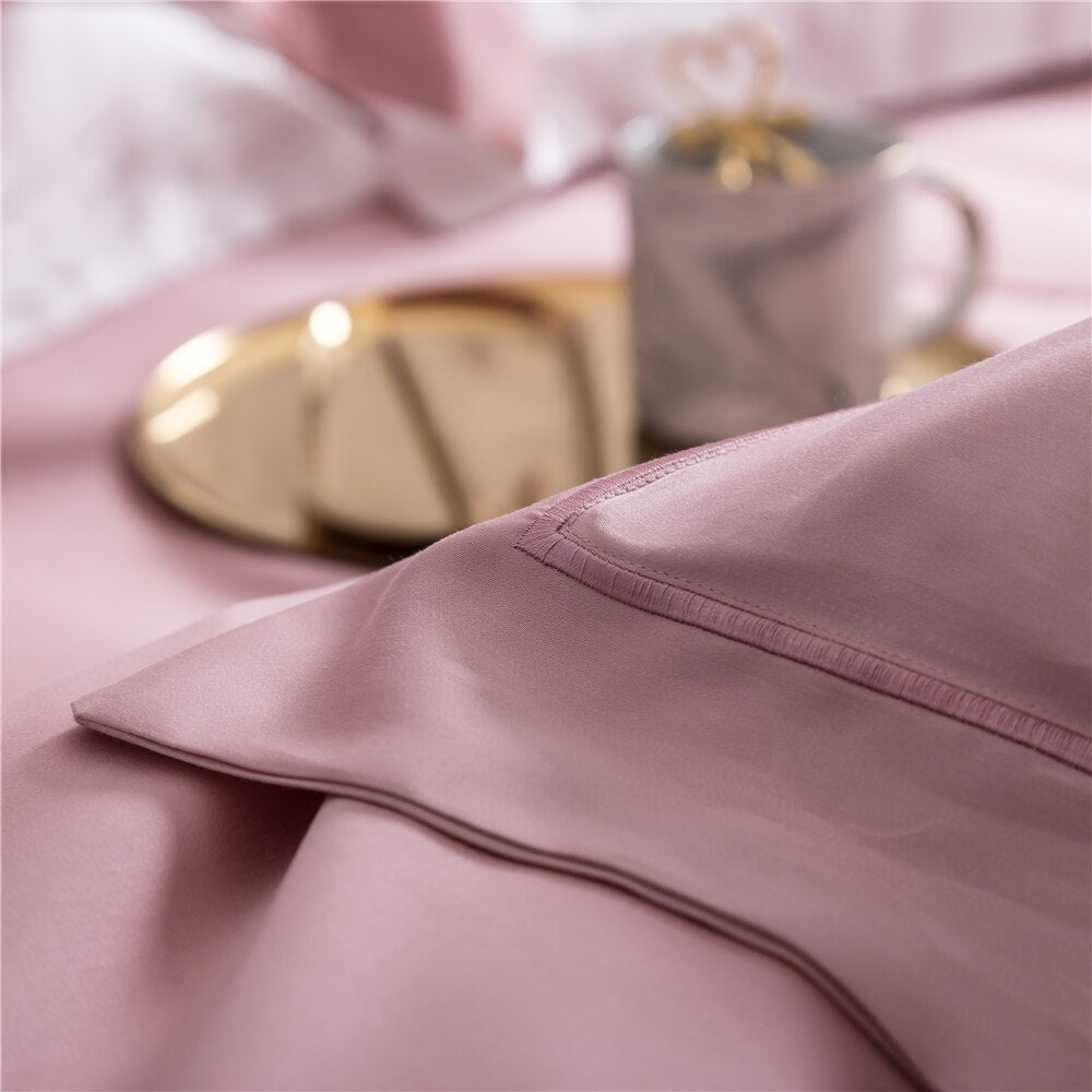 Mulberry Silk Bedding Set: Premium Quality Silk-ChandeliersDecor