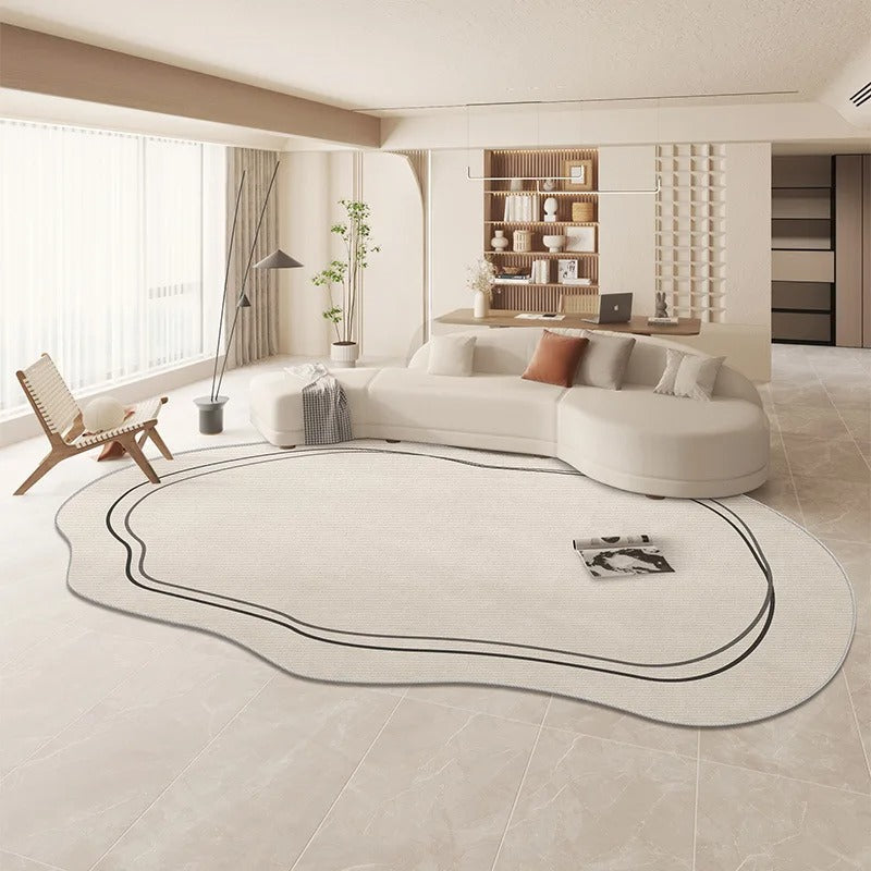 Ovaler Teppich aus Matisse-Kristallsamt, abstrakter, linearer Schwarz