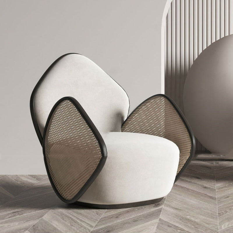 Pouf Executive Armchair - Comfortable and Stylish-ChandeliersDecor