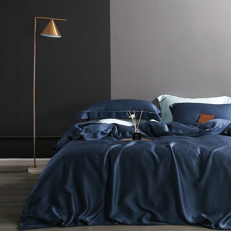 Silk Bedding Set - Luxurious & Soft Silk Bedding Set-ChandeliersDecor