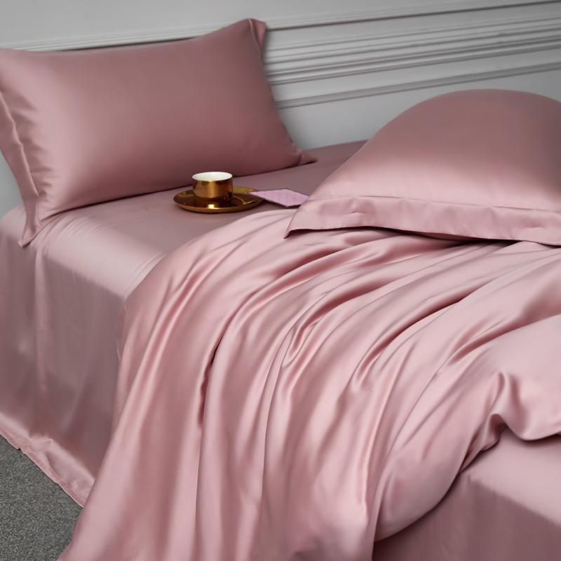 Silky Bedding Set: Quality Comfort for a Luxurious Sleep-ChandeliersDecor