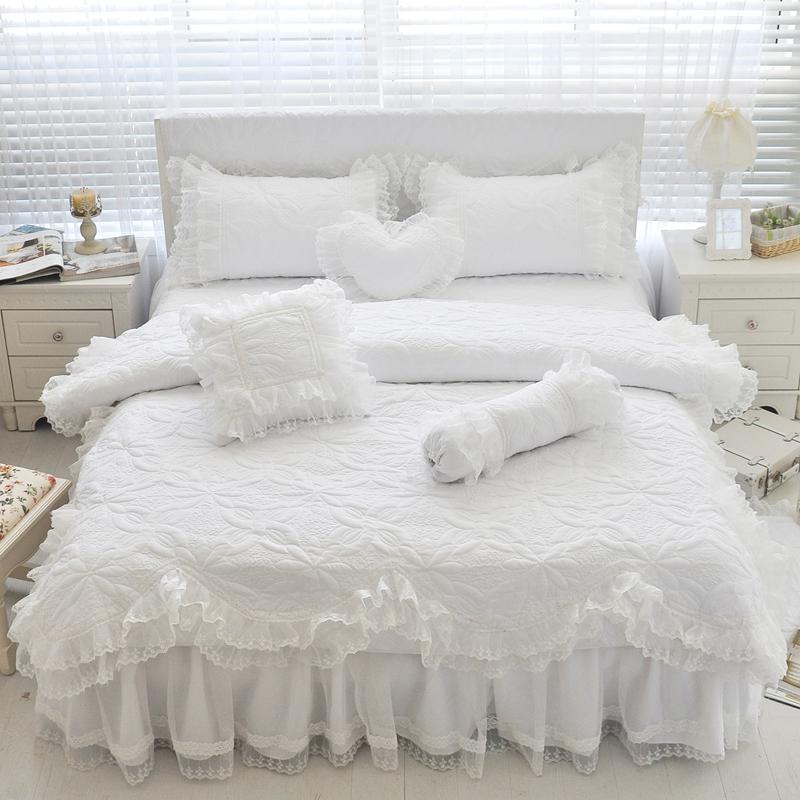 Thick Quilted Lace Bedding set-ChandeliersDecor