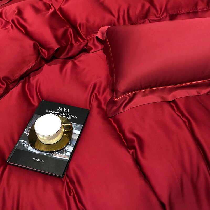 Upgrade to Elegance with Our Silk Bedding Sets-ChandeliersDecor